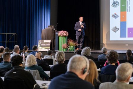 Prof. te Heesen