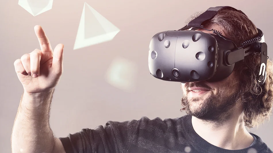 Studierender mit Virtual Reality Brille Studierender benutzt eine VR-Brille